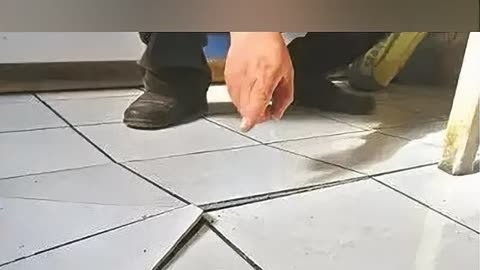 墙面砖空鼓最简单的修补方法视频教程(墙面砖空鼓最简单的修补方法视频教程下载) 墙面砖空鼓最简单的修补方法视频教程(墙面砖空鼓最简单的修补方法视频教程下载)